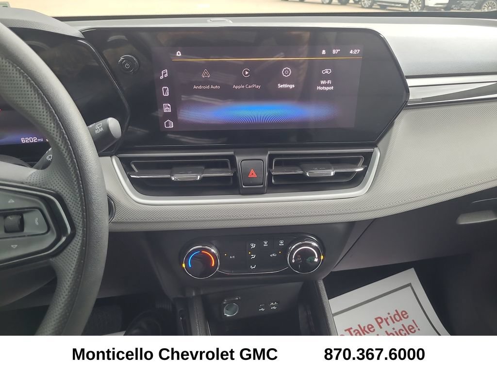 Used 2025 Chevrolet TrailBlazer LS w/ LS Convenience Package FWD image 22