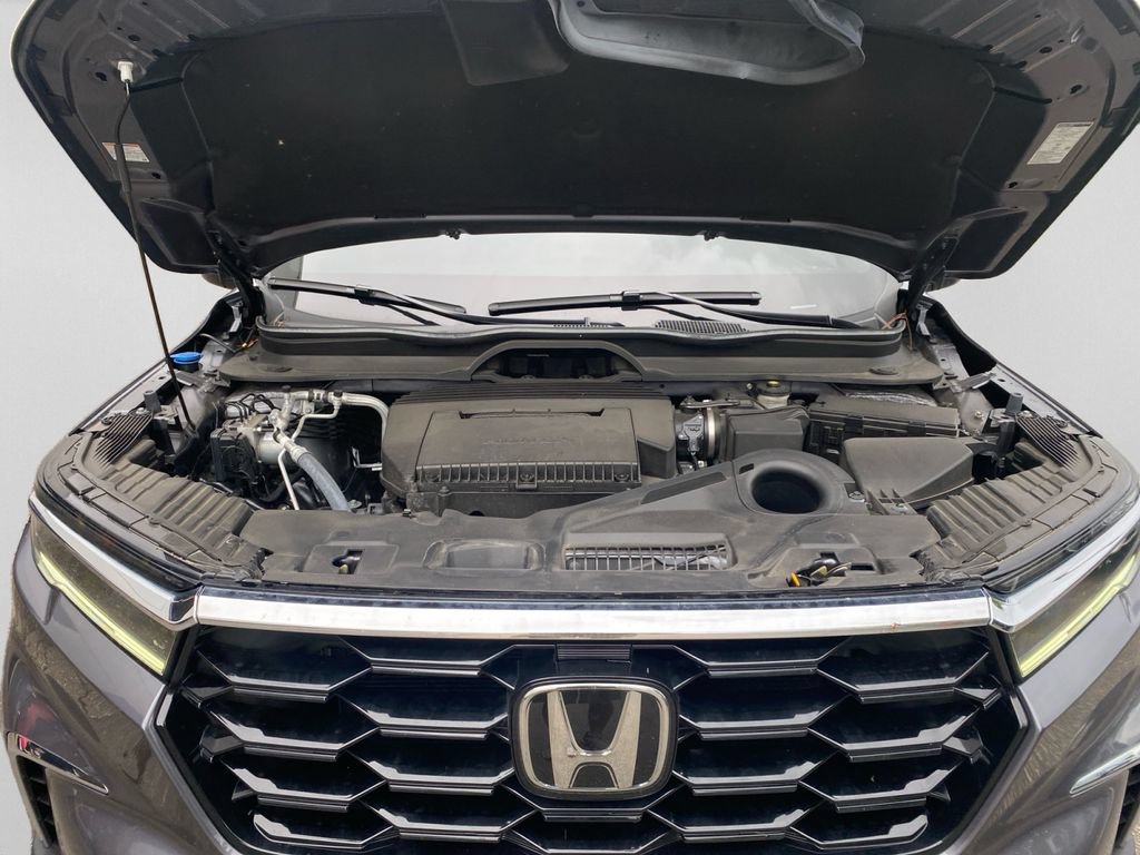 Used 2025 Honda Pilot Touring image 30