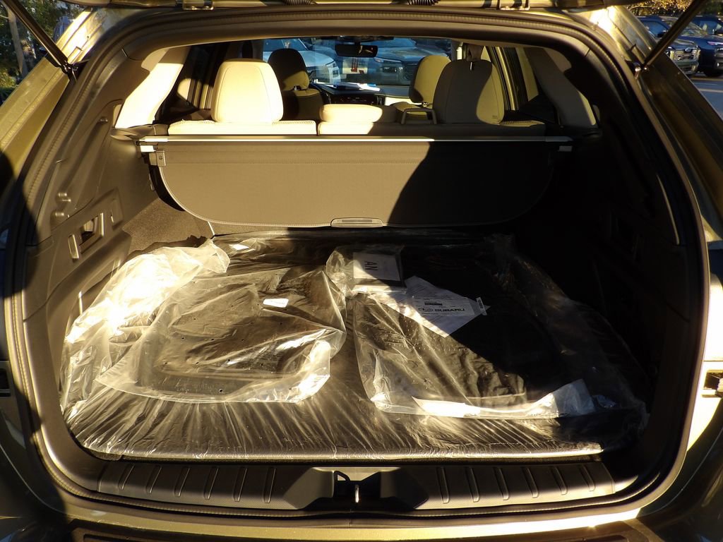 Used 2025 Subaru Outback Premium w/ Popular Package #1 image 24