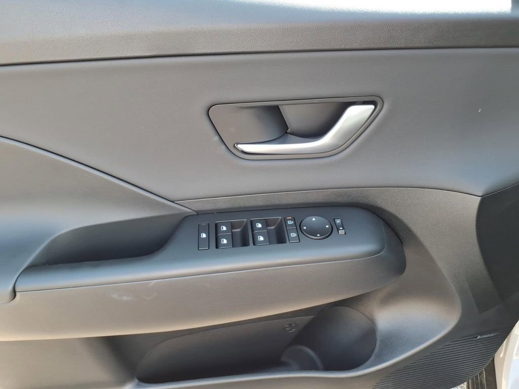 New 2026 Hyundai Kona Limited FWD image 14