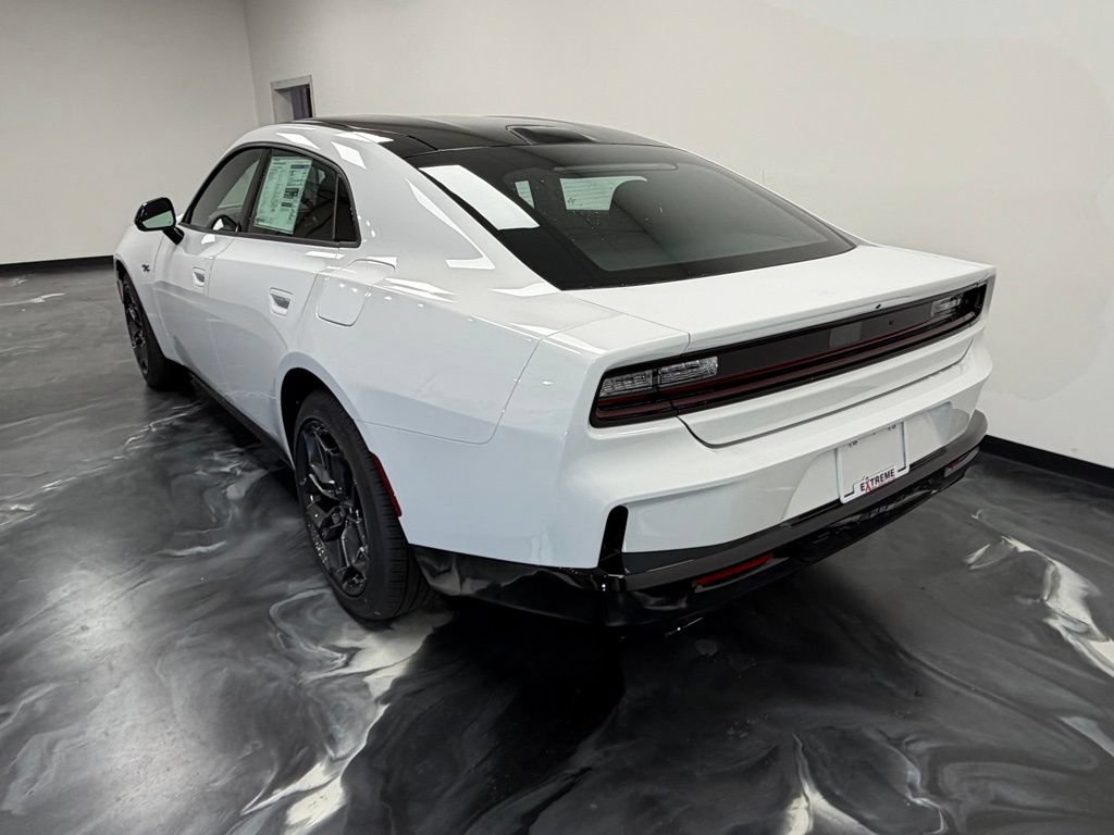 New 2026 Dodge Charger R/T w/ Blacktop Package AWD/4WD image 6