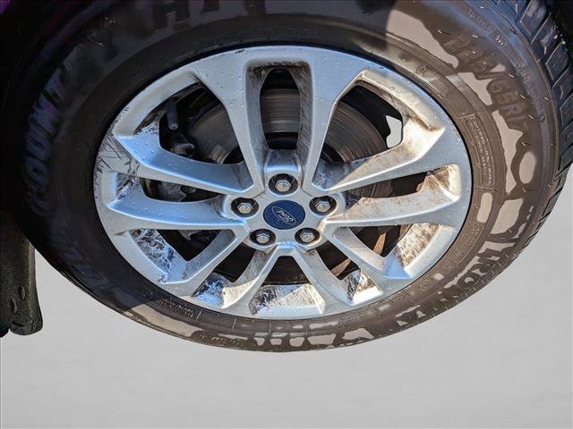 Used 2020 Ford Escape SE image 13