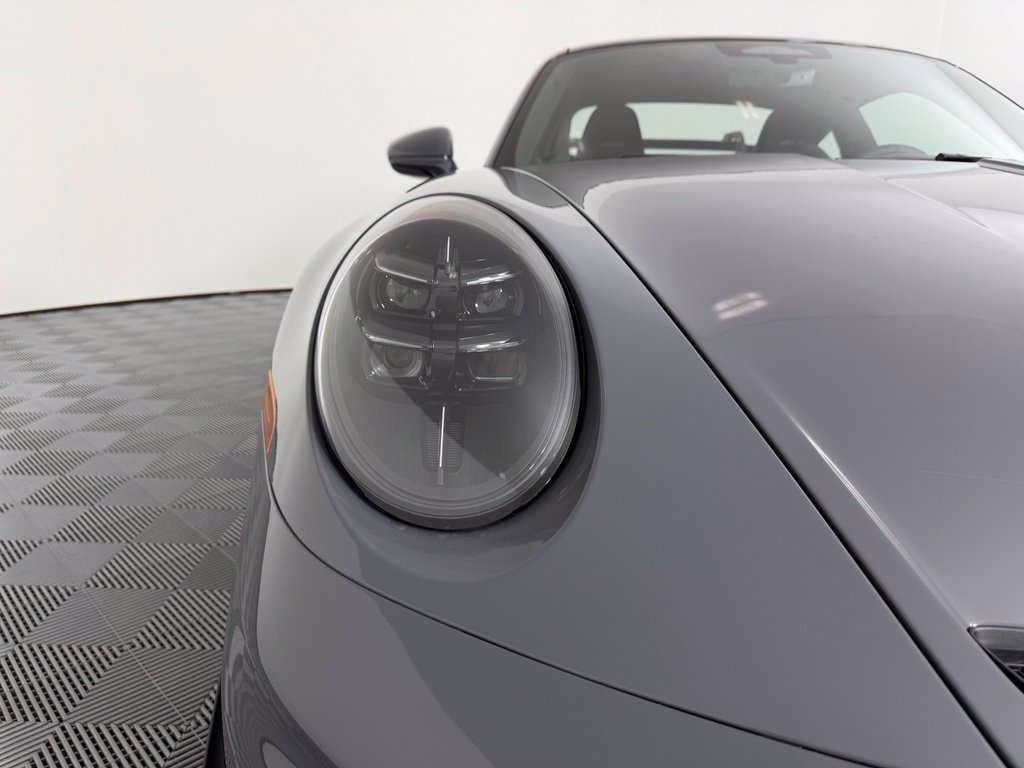 New 2026 Porsche 911 GT3 RWD image 10