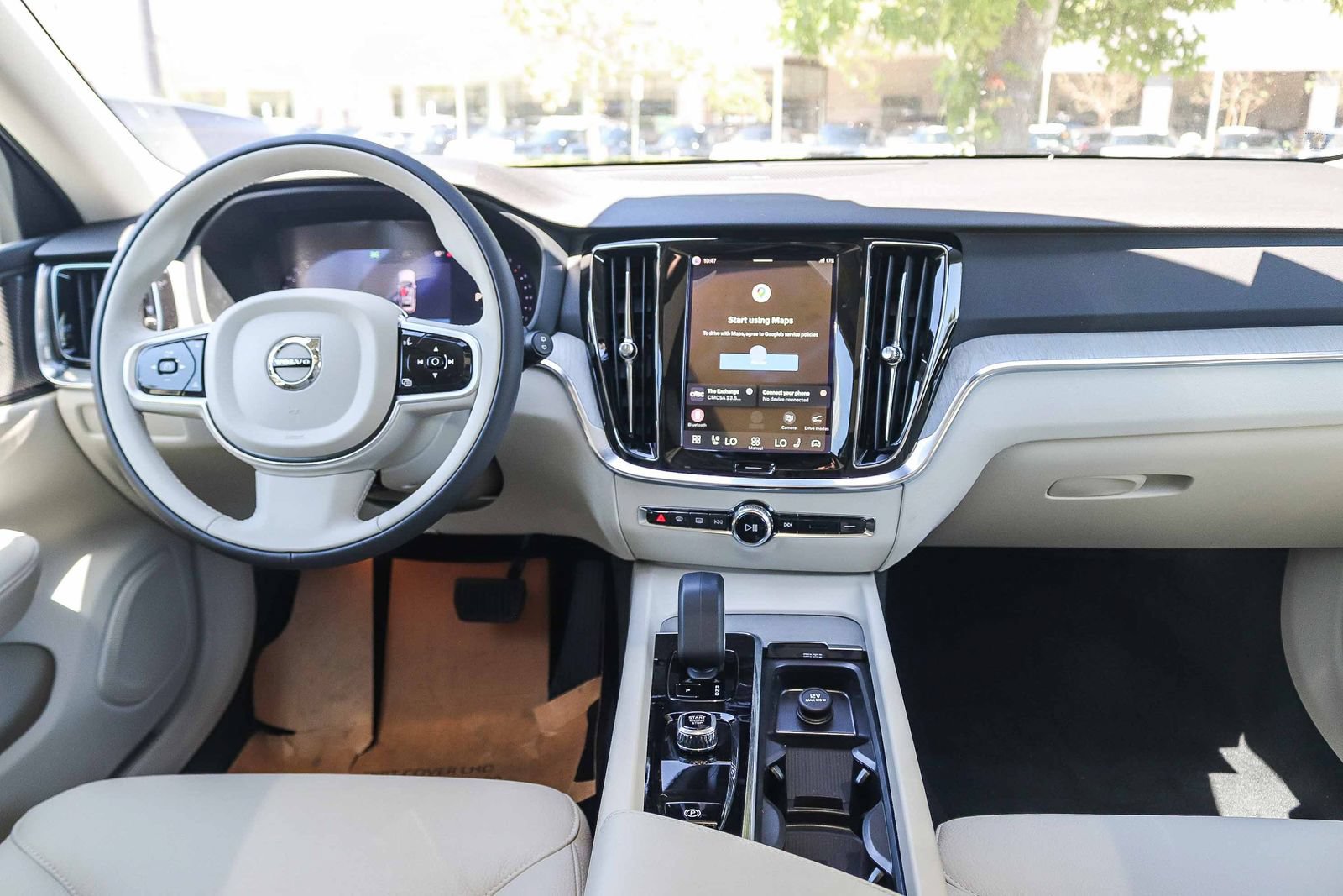 New 2026 Volvo V60 B5 Cross Country Plus w/ Climate Package AWD/4WD image 12