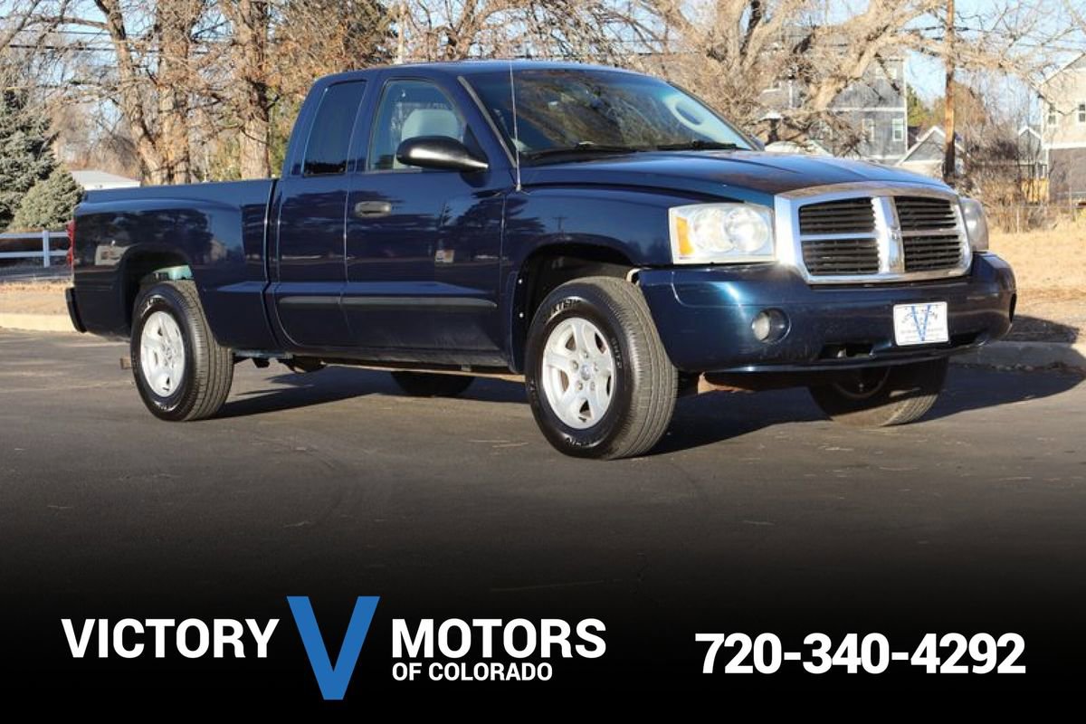 Used 2007 Dodge Dakota SLT image 1