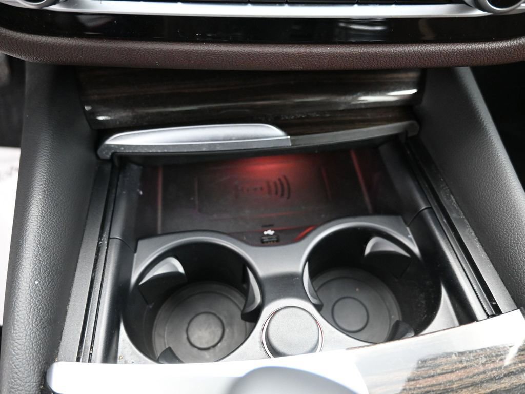 Certified 2022 BMW 540i 540i w/ Premium Package image 19