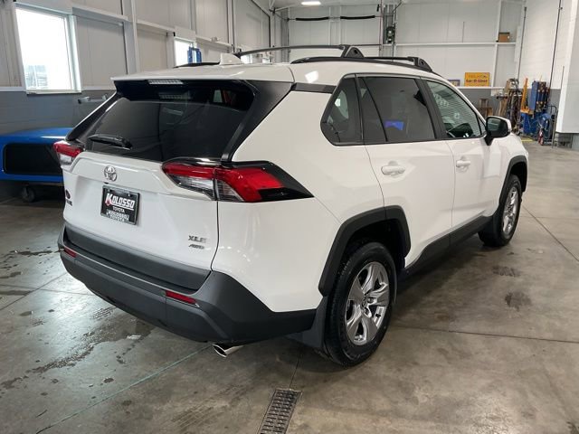 Used 2023 Toyota RAV4 XLE w/ Convenience Package image 6