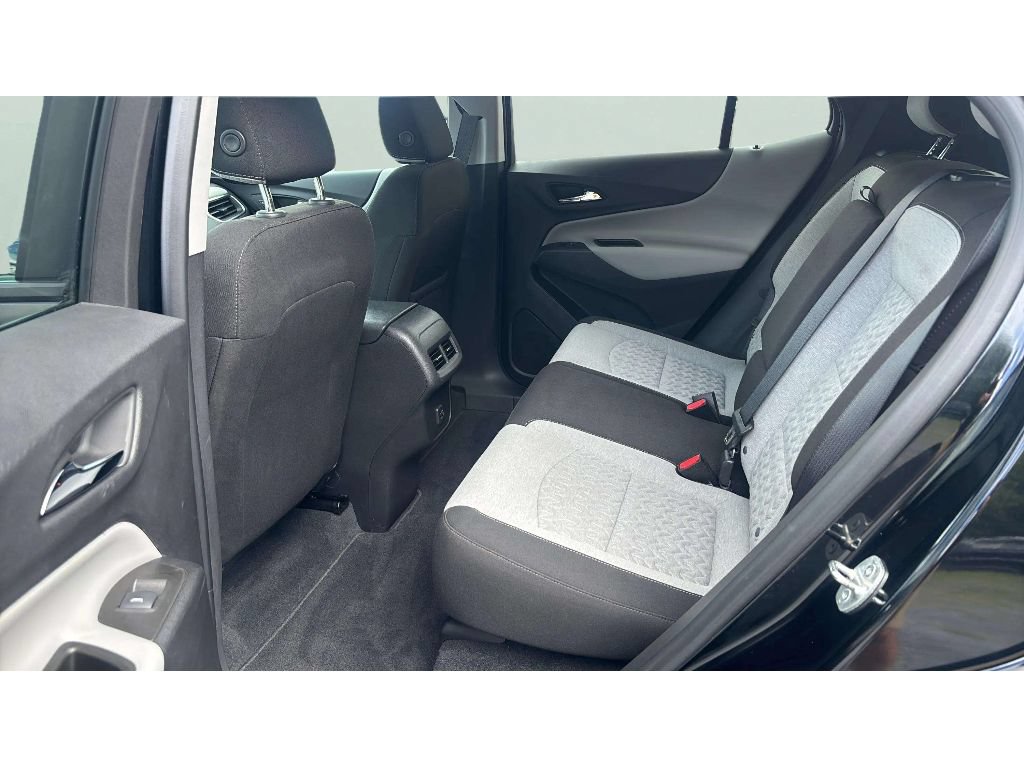 Used 2023 Chevrolet Equinox LS w/ LS Convenience Package FWD image 11