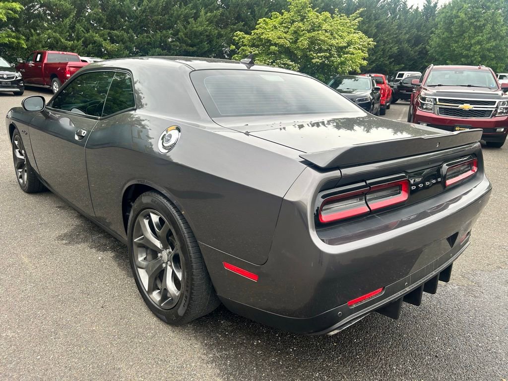 Used 2015 Dodge Challenger R/T Plus RWD image 5