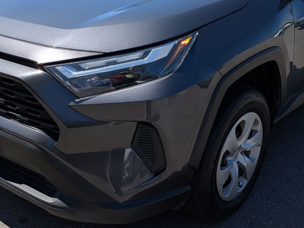 Used 2024 Toyota RAV4 LE image 10