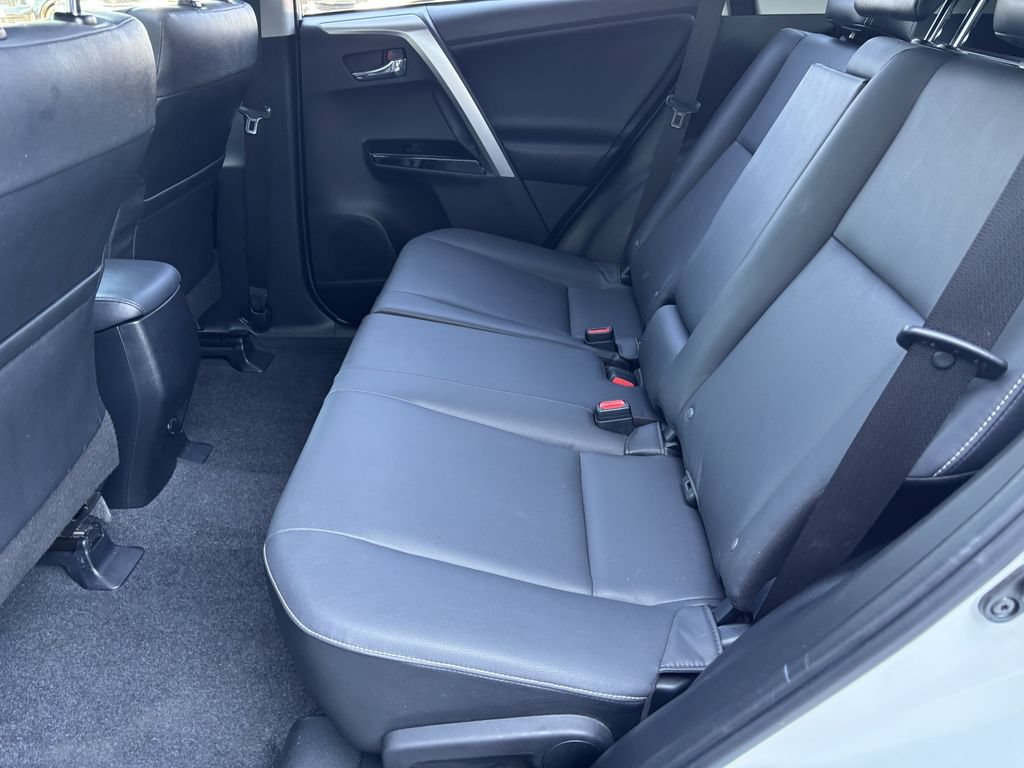 Used 2018 Toyota RAV4 Limited w/ Advanced Technology Package FWD image 24