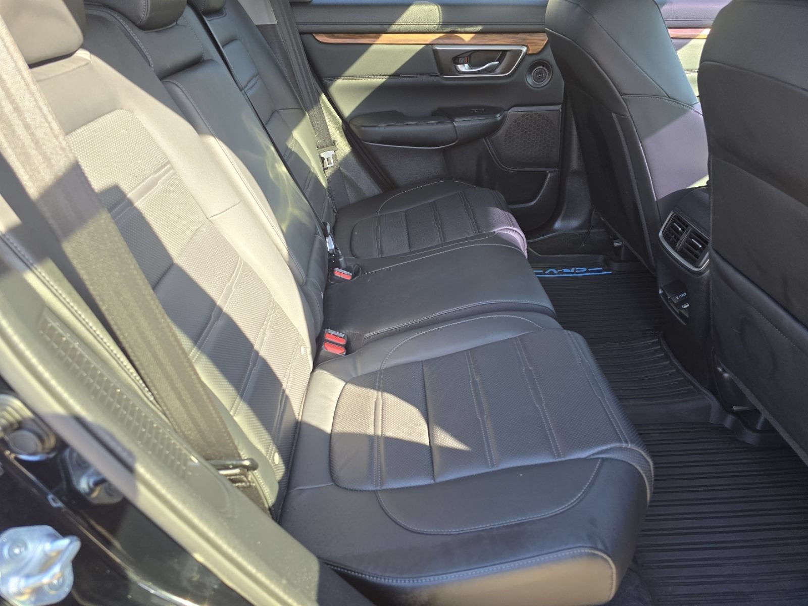 Used 2022 Honda CR-V Touring image 19