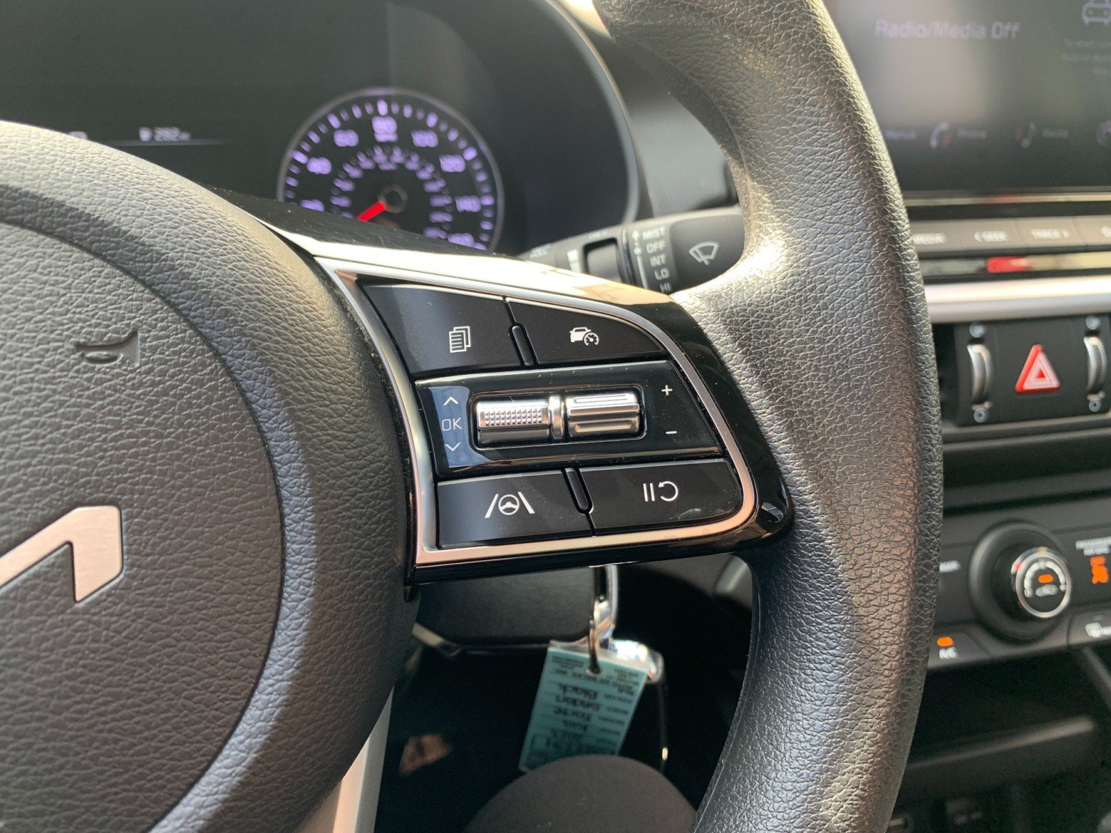 Used 2023 Kia Forte LXS FWD image 16