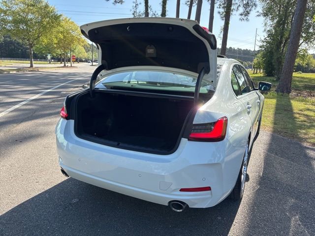 Used 2025 BMW 330i Sedan RWD image 19