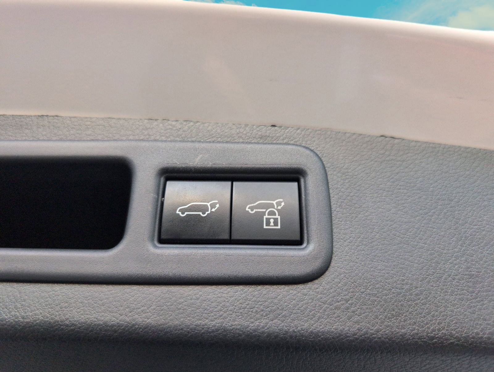 Used 2023 Lexus RX 350 Premium w/ Accessory Package (Z1) image 26