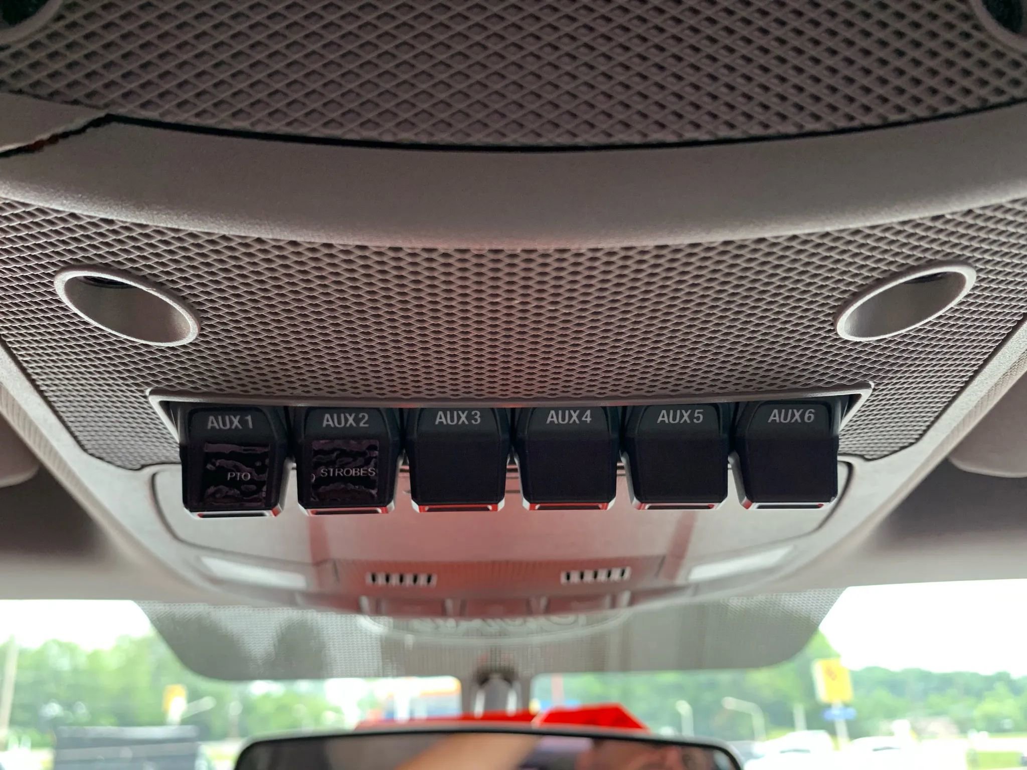 Used 2019 Ford F550 4x4 Regular Cab Super Duty image 17