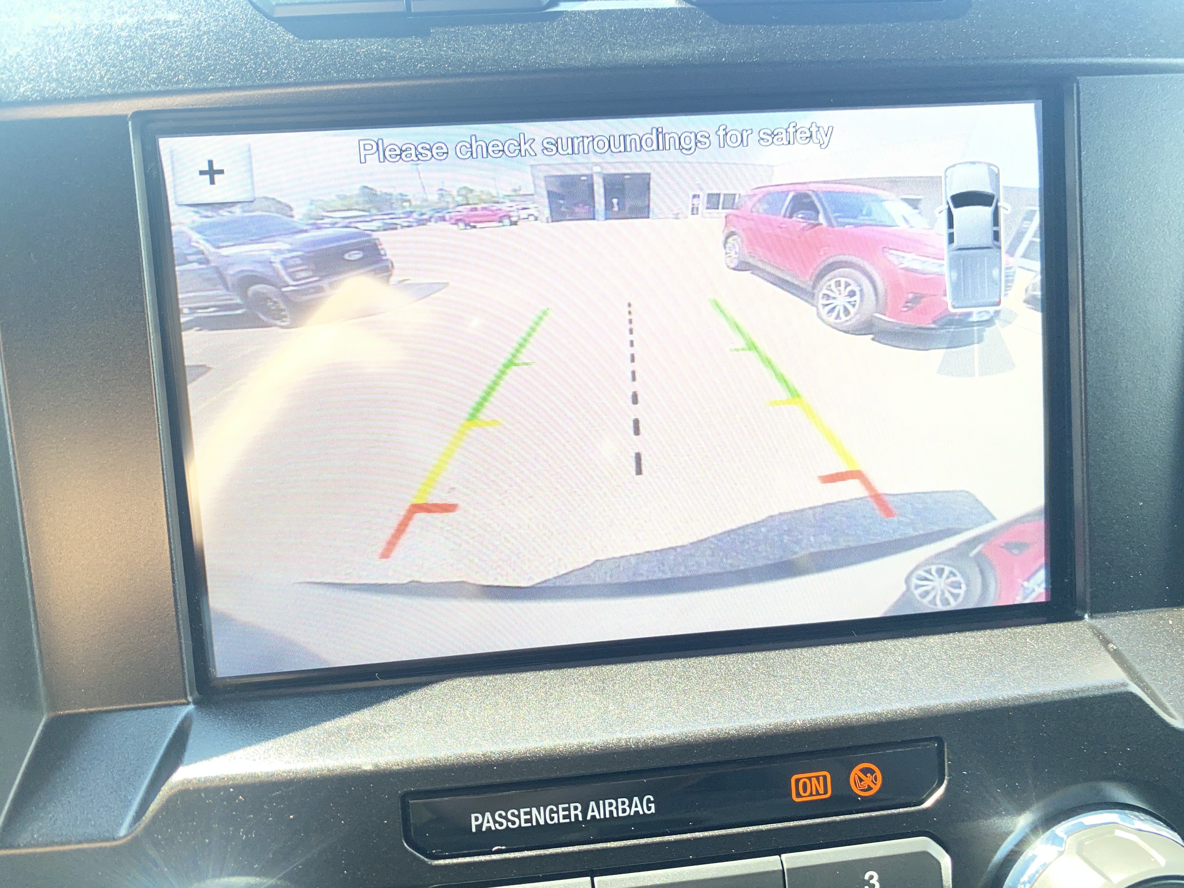 Used 2019 Ford F350 XLT w/ XLT Premium Package AWD/4WD image 18
