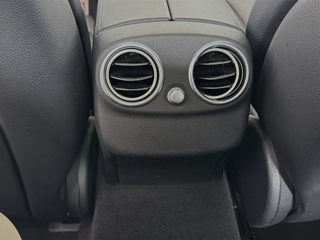 Used 2016 Mercedes-Benz C 300 4MATIC Sedan image 26