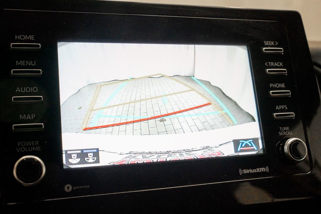 Used 2024 Toyota Camry LE image 12