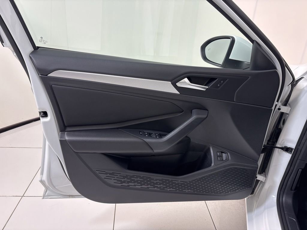 Used 2021 Volkswagen Jetta S w/ Driver Assistance Package image 16