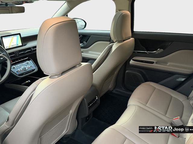 Used 2022 Lincoln Corsair Grand Touring image 17