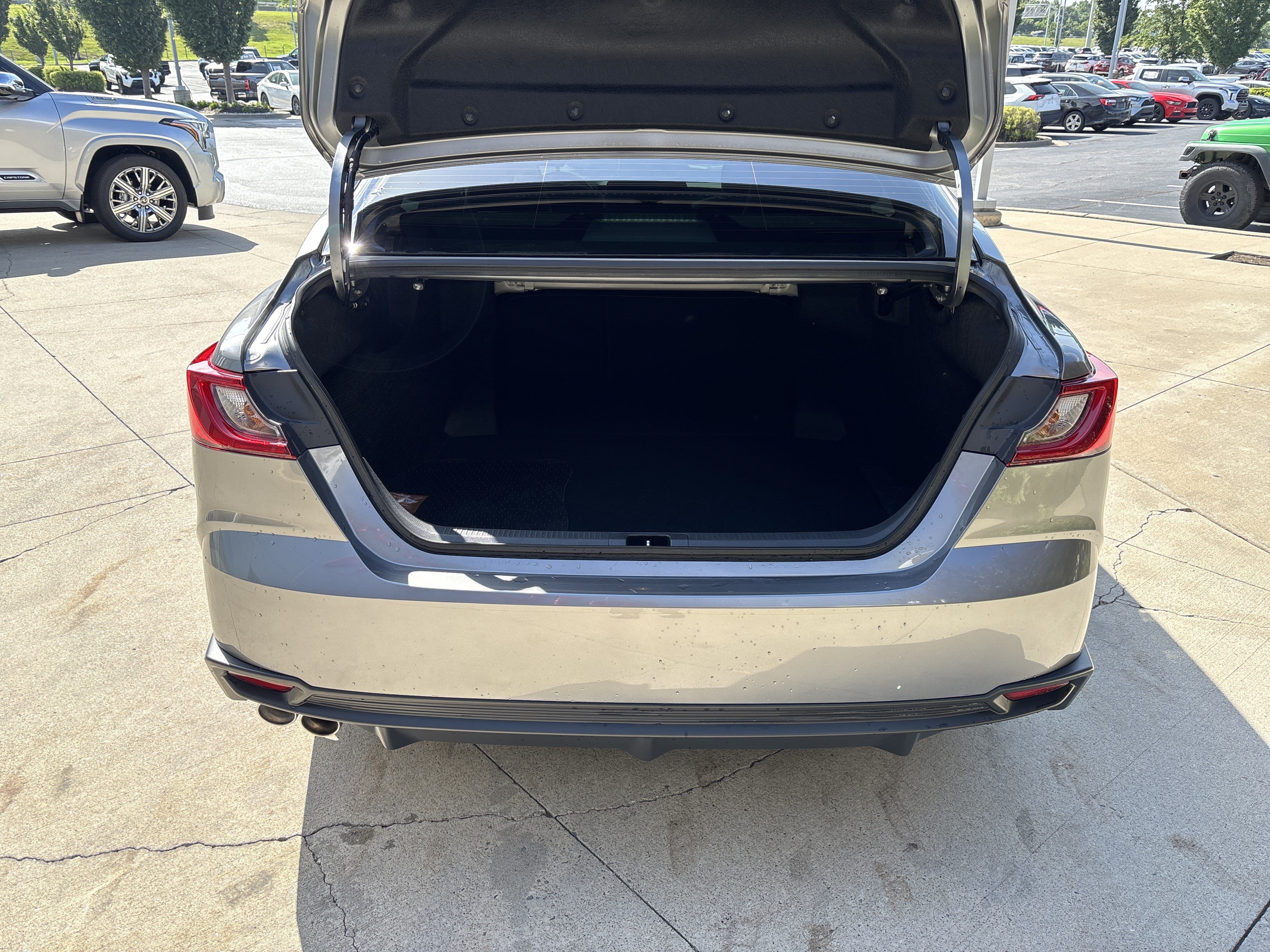Certified 2026 Toyota Camry SE FWD image 31