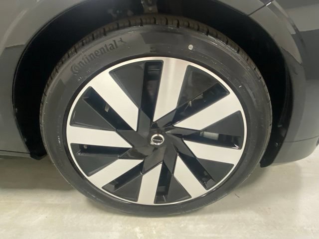 Used 2025 Volvo S90 T8 Plus AWD/4WD image 5