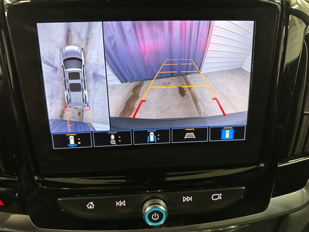 Certified 2023 Chevrolet Traverse LT image 13