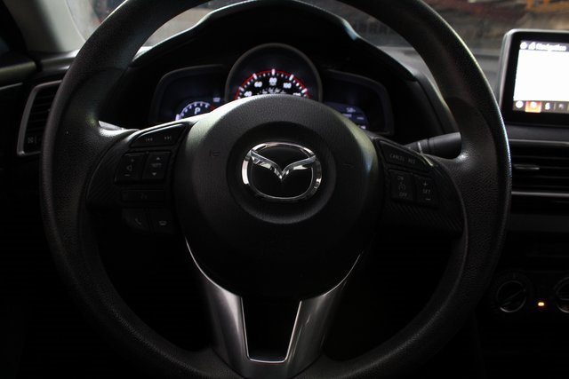 Used 2016 MAZDA MAZDA3 i Sport w/ Preferred Equipment Package image 18