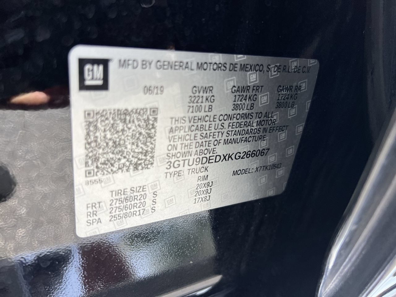 Used 2019 GMC Sierra 1500 SLT w/ SLT Premium Plus Package AWD/4WD image 36