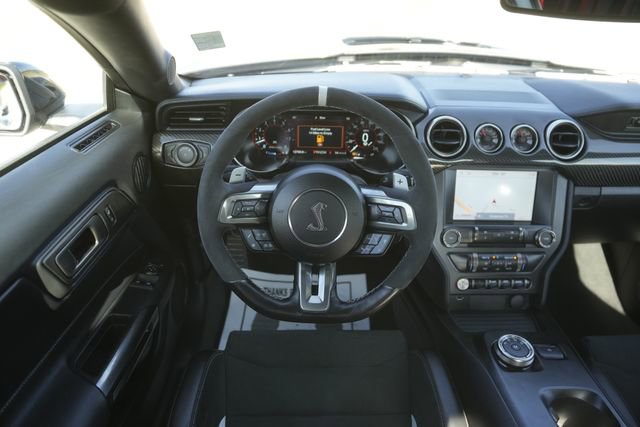 Used 2022 Ford Mustang Shelby GT500 w/ Technology Package image 19