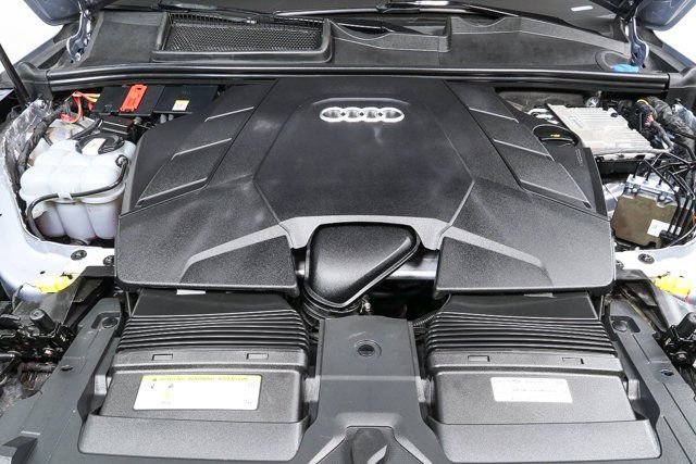 Used 2020 Audi Q7 3.0T Premium Plus w/ Premium Plus Package image 34