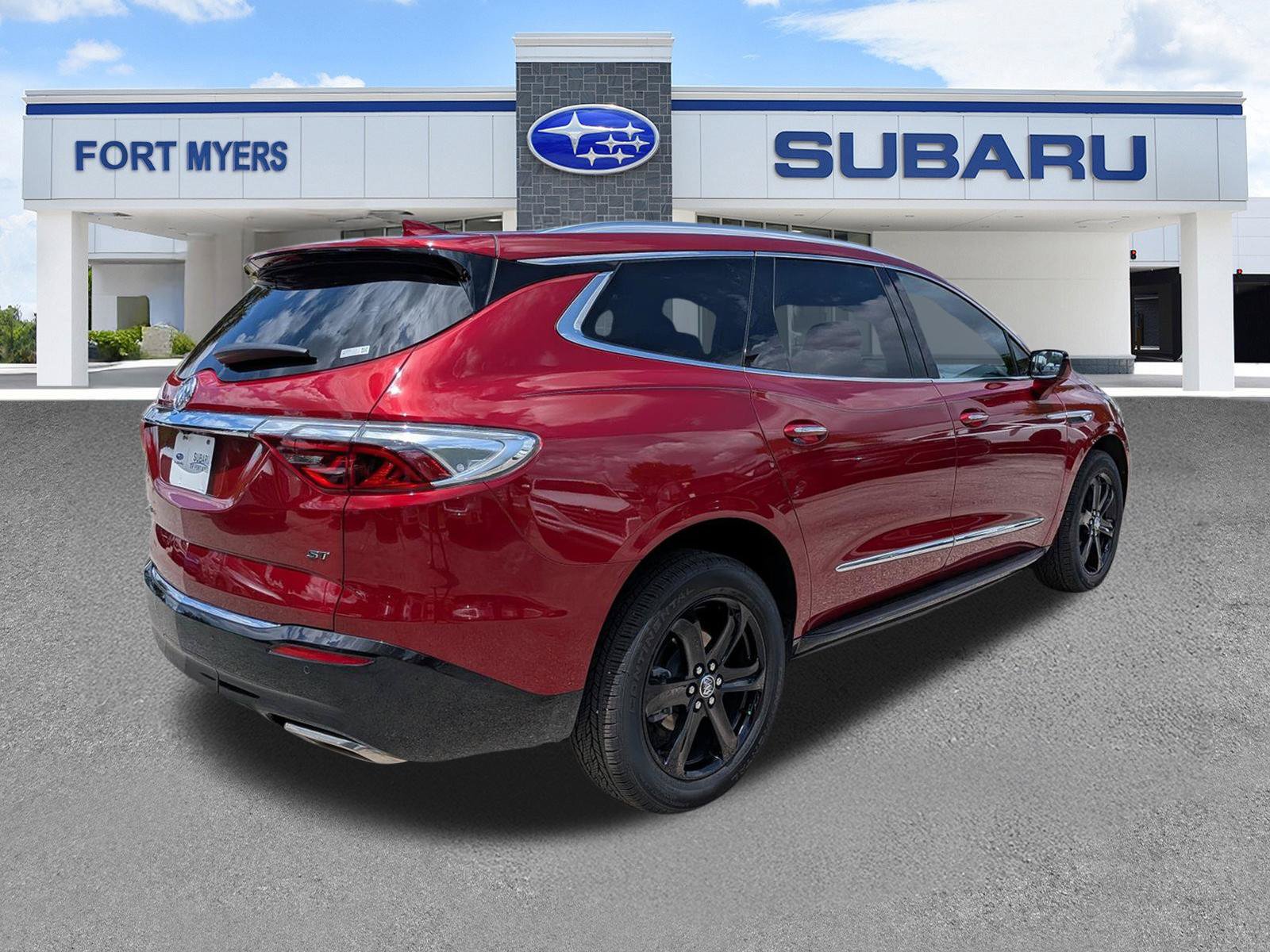 Used 2023 Buick Enclave Essence w/ Experience Buick Package FWD image 4