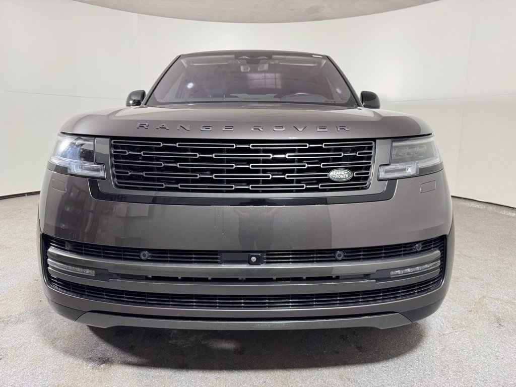 Used 2023 Land Rover Range Rover Long Wheelbase First Edition AWD/4WD image 2
