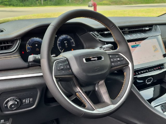 New 2026 Jeep Grand Cherokee Limited AWD/4WD image 31