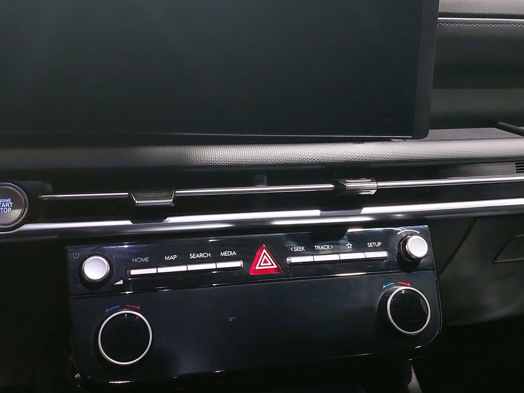 Certified 2025 Hyundai Santa Cruz SEL image 20