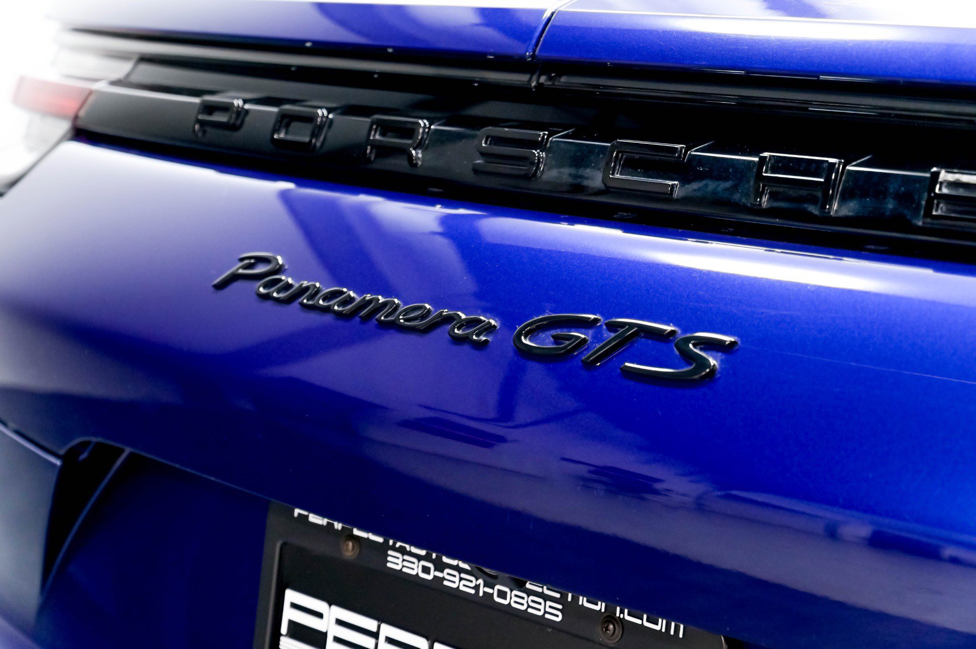 Used 2020 Porsche Panamera GTS AWD/4WD image 60