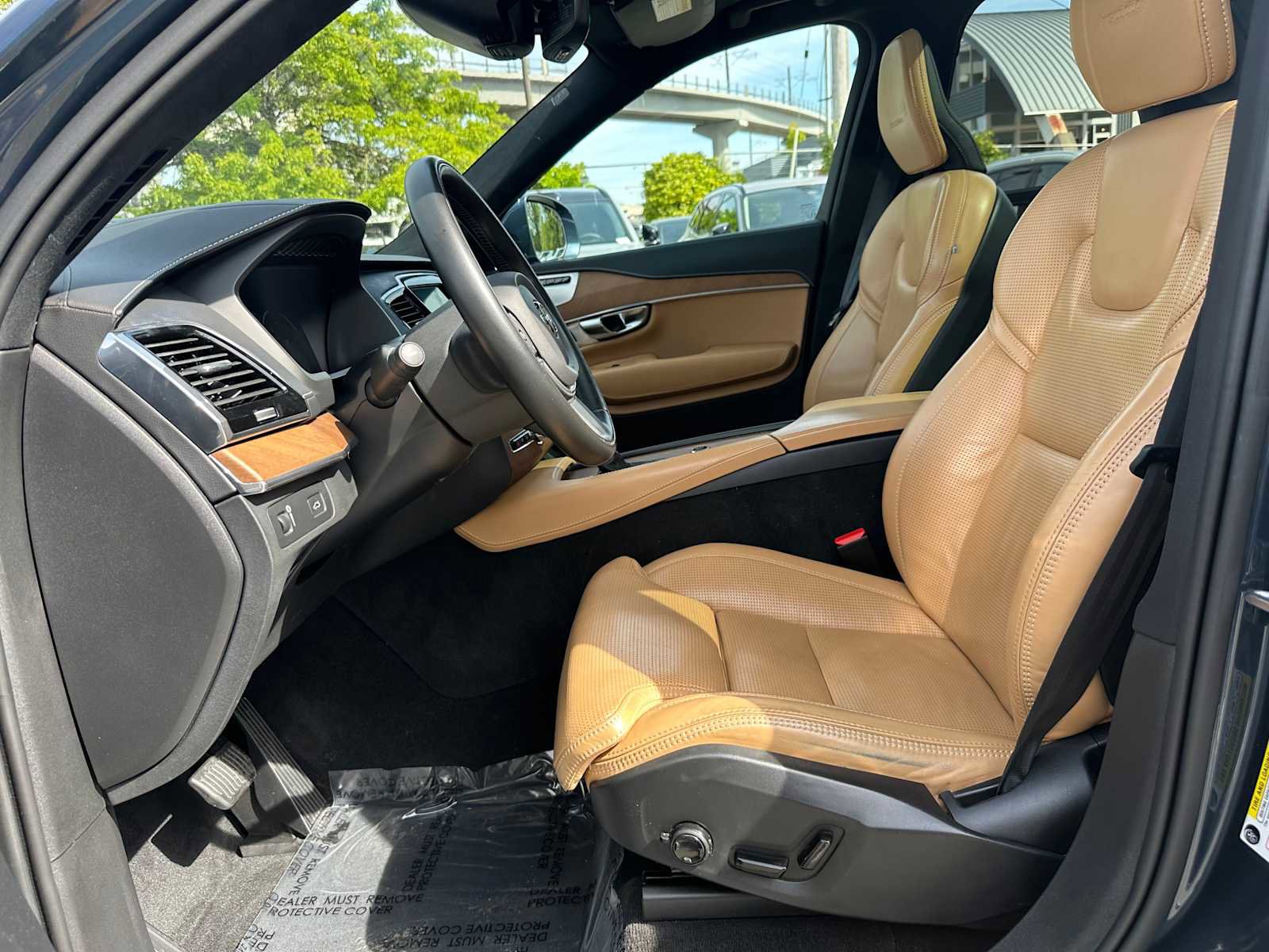 Used 2019 Volvo XC90 T6 Inscription w/ Luxury Package AWD/4WD image 19