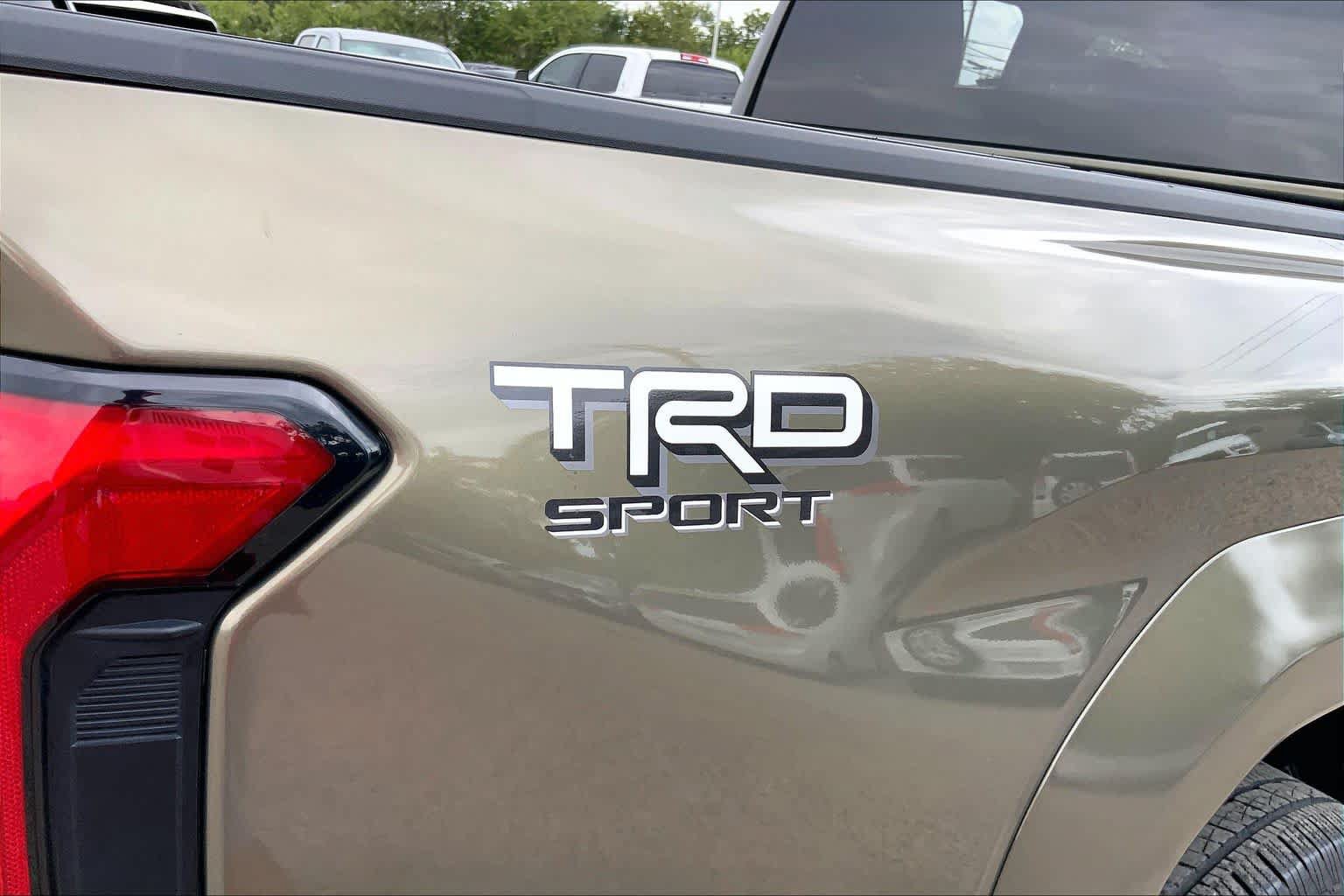 Used 2024 Toyota Tacoma TRD Sport RWD image 10