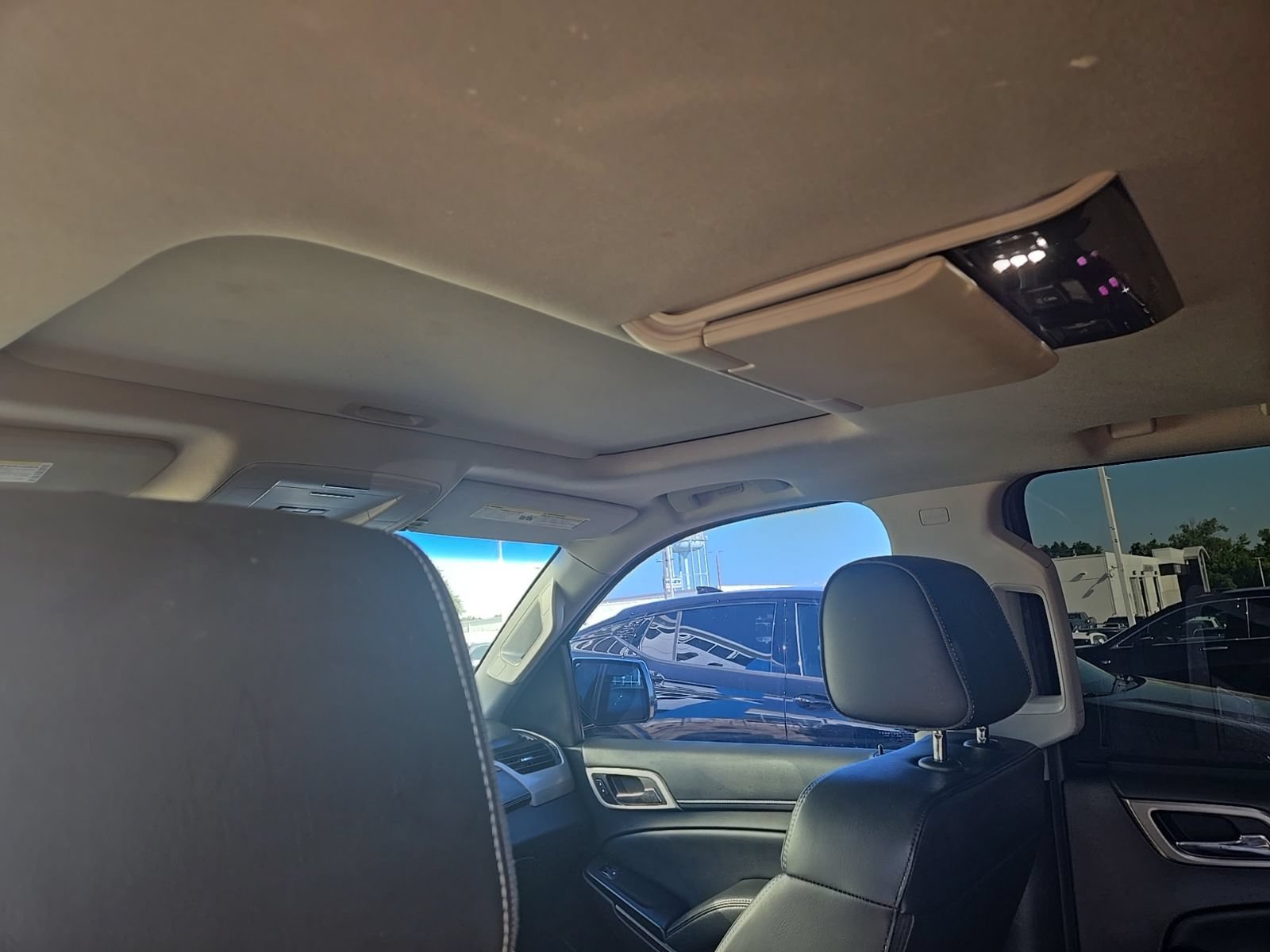 Used 2018 GMC Yukon Denali w/ Open Road Package RWD image 18