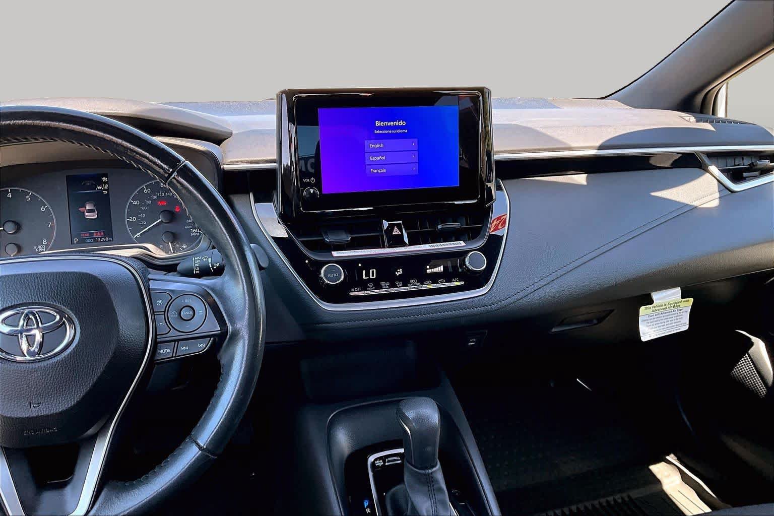 Used 2024 Toyota Corolla SE FWD image 6