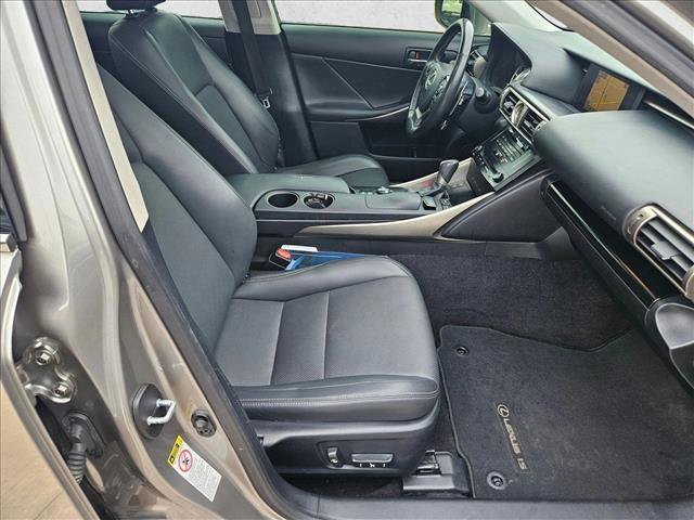 Used 2014 Lexus IS 250 w/ Navigation Package RWD image 22