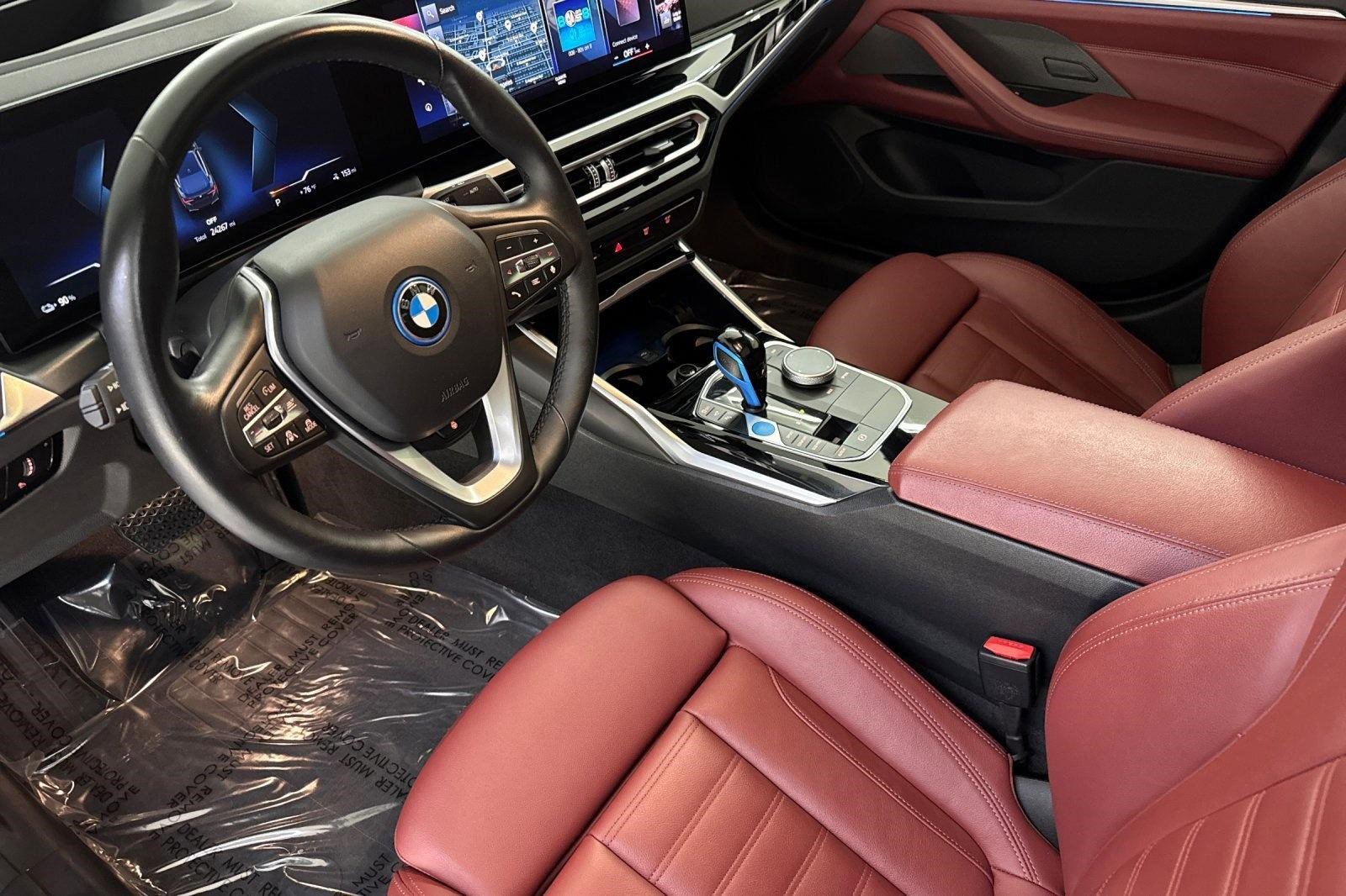 Used 2023 BMW i4 eDrive35 image 4