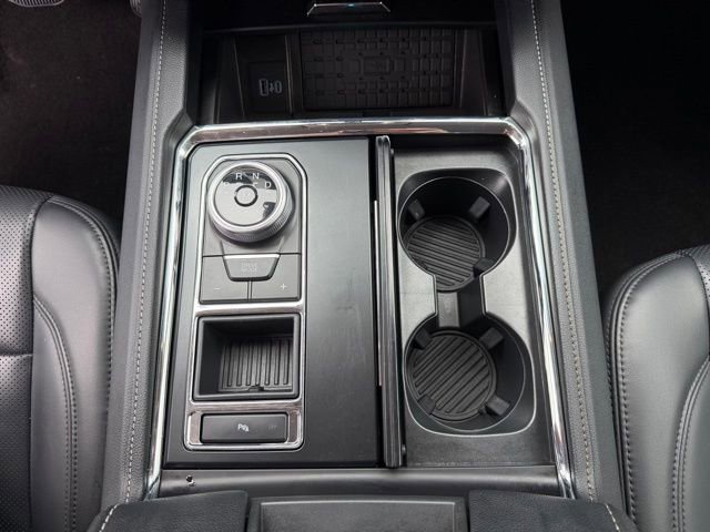 Used 2023 Ford Expedition XLT RWD image 18