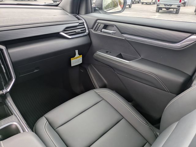 Certified 2025 GMC Acadia Elevation w/ Elevation Premium Package image 15