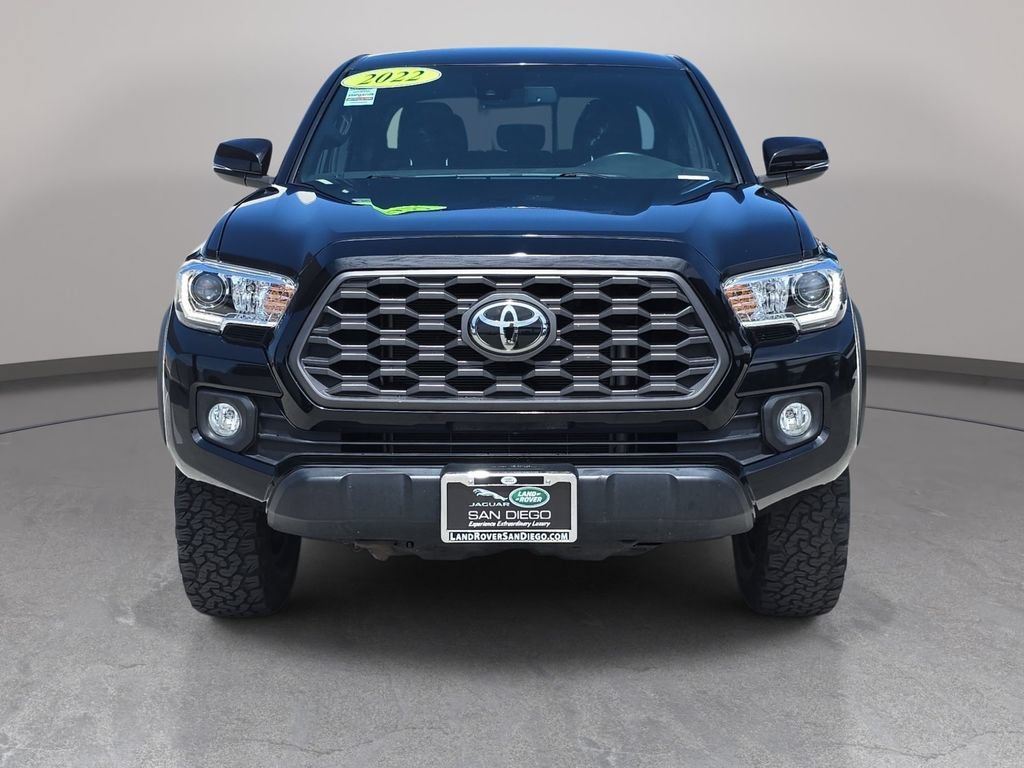 Used 2022 Toyota Tacoma TRD Off-Road w/ Technology Package AWD/4WD image 3