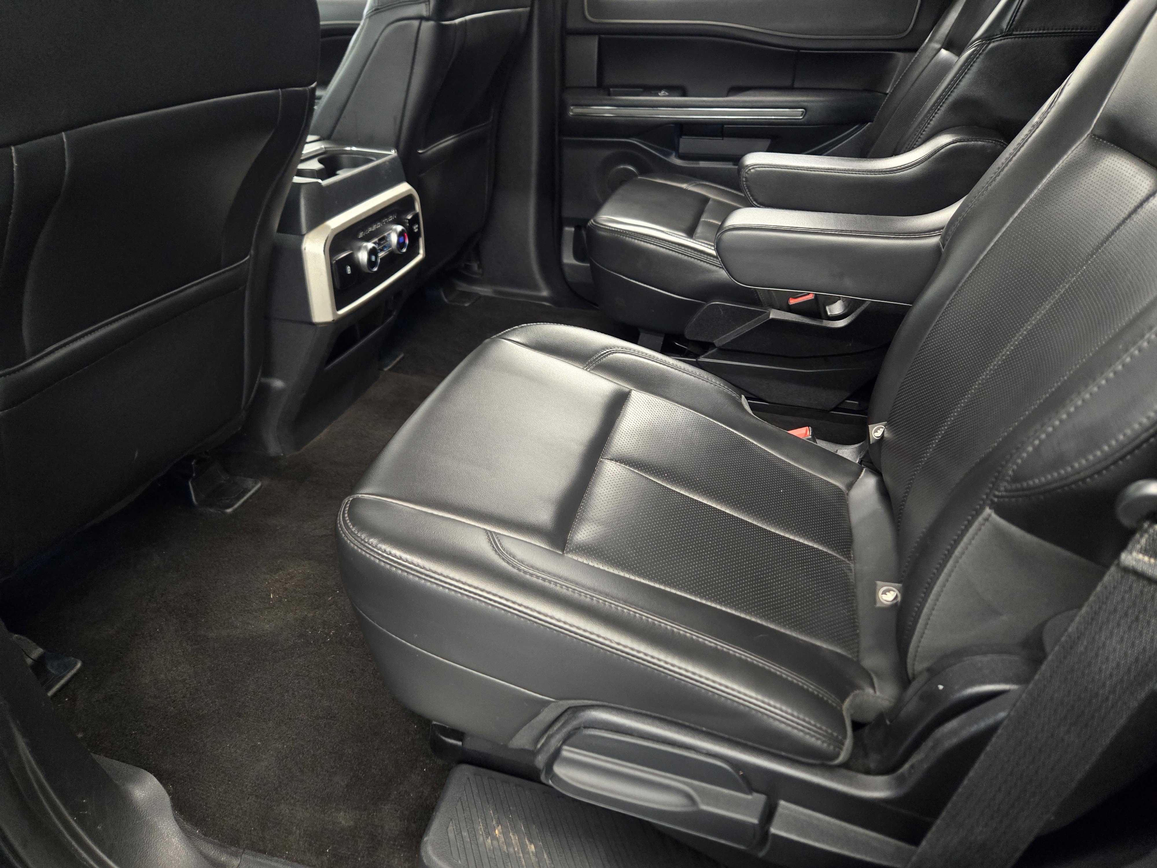 Certified 2022 Ford Expedition XLT image 27