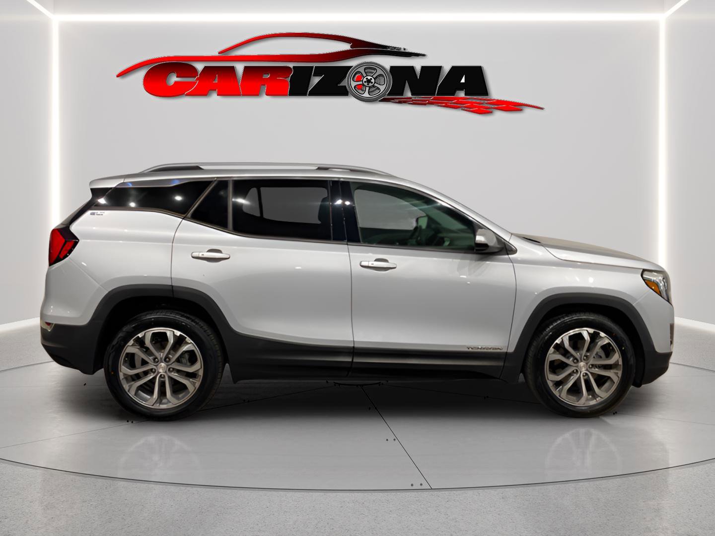 Used 2020 GMC Terrain SLT w/ Preferred Package FWD image 2