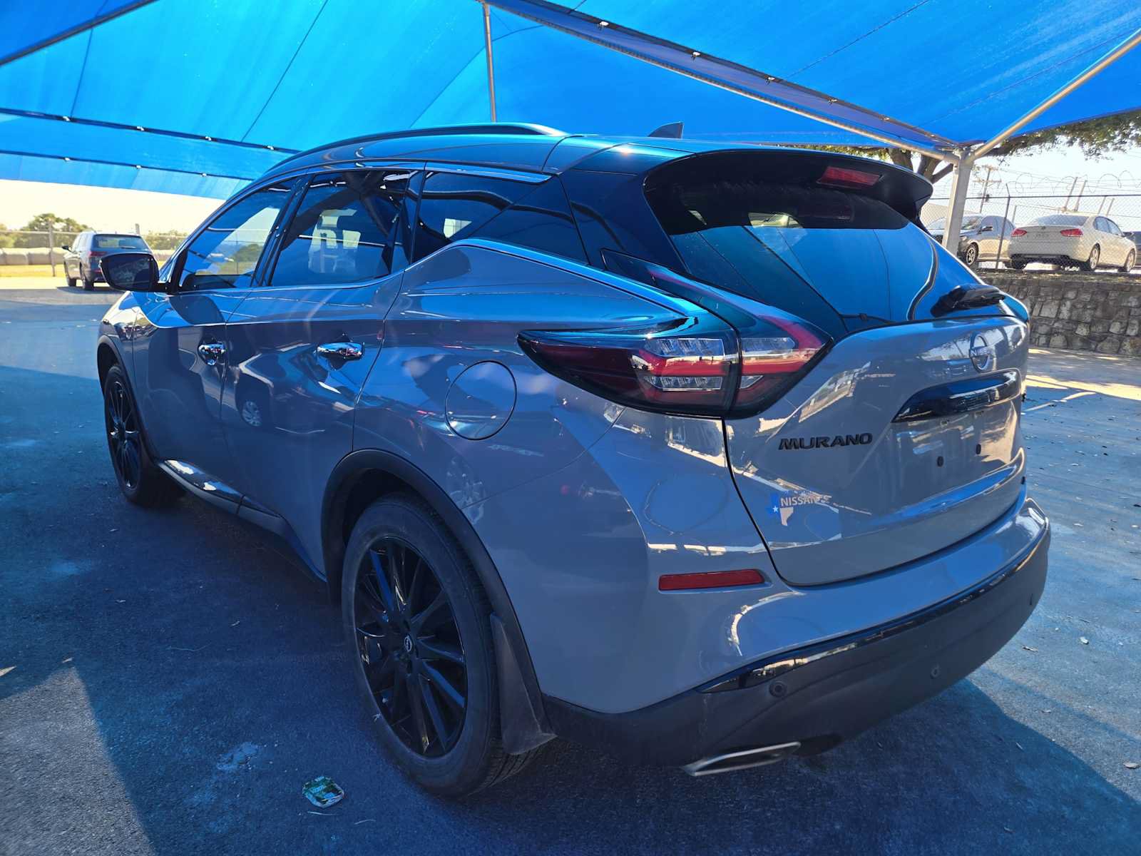 Used 2023 Nissan Murano SV w/ SV Midnight Edition Package FWD image 3