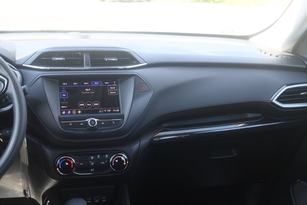Used 2023 Chevrolet TrailBlazer LS FWD image 24